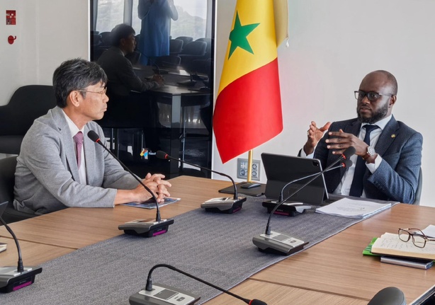 CETUD, JICA, Huawei : El Malick Ndiaye s’engage pour un transport intelligent à Dakar CETUD, JICA, Huawei : El Malick Ndiaye s’engage pour un transport intelligent à Dakar