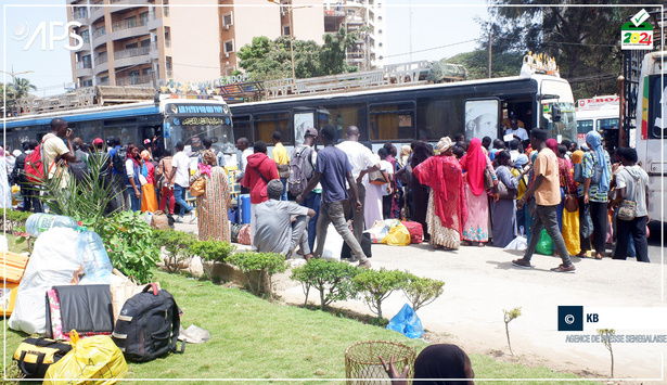 PASTEF UCAD lance des caravanes gratuites pour les législatives (communiqué) PASTEF UCAD lance des caravanes gratuites pour les législatives (communiqué)