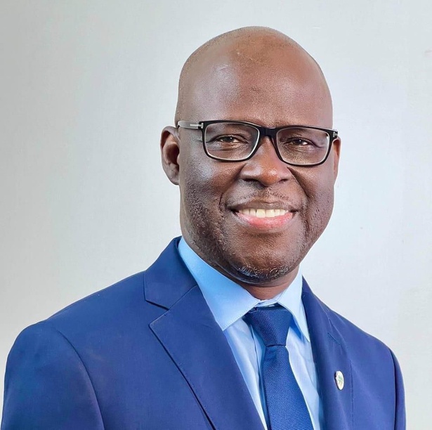 LEGISLATIVES : Cheikh Bamba Dieye DG de l’AIBD soutient une majorité solide pour le Président Diomaye Faye LEGISLATIVES : Cheikh Bamba Dieye DG de l’AIBD soutient une majorité solide pour le Président Diomaye Faye