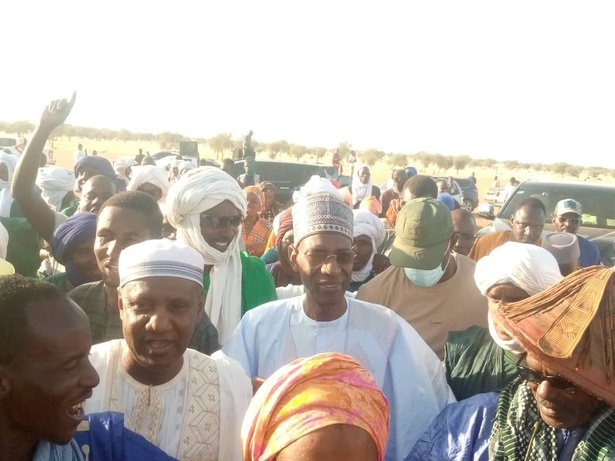 Élections législatives : La caravane de « Takku Wallu » galvanise les populations du Diery Élections législatives : La caravane de « Takku Wallu » galvanise les populations du Diery