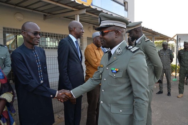 Les Douanes sénégalaises innovent : Lancement du système de suivi TOP-TIE Les Douanes sénégalaises innovent : Lancement du système de suivi TOP-TIE