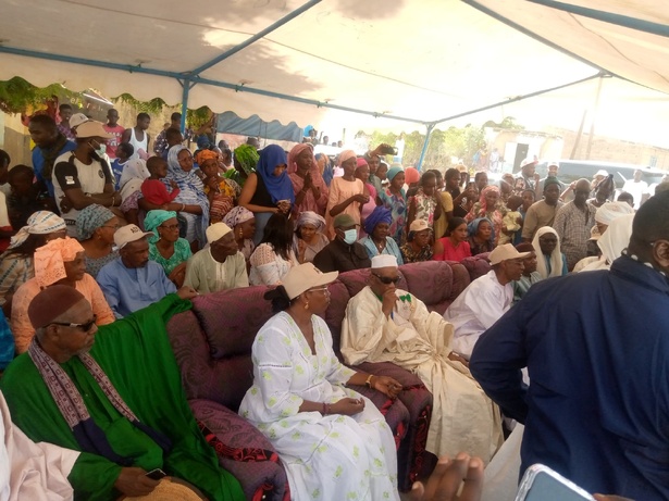 Takku Wallu Sénégal en campagne : Abdoulaye Daouda Diallo mobilise à Pété et dans ses environs Takku Wallu Sénégal en campagne : Abdoulaye Daouda Diallo mobilise à Pété et dans ses environs