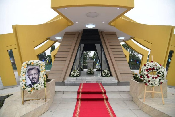 Kinshasa : Le Mausolée de Patrice Lumumba vandalisé Kinshasa : Le Mausolée de Patrice Lumumba vandalisé