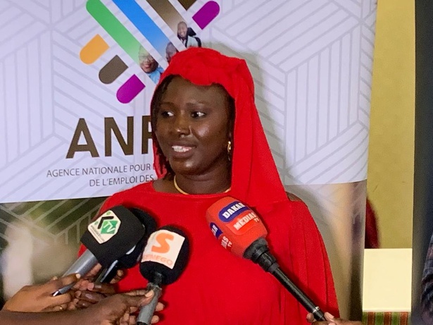 Chômage des jeunes : L’ANPEJ et SRC proposent des solutions novatrices Chômage des jeunes : L’ANPEJ et SRC proposent des solutions novatrices