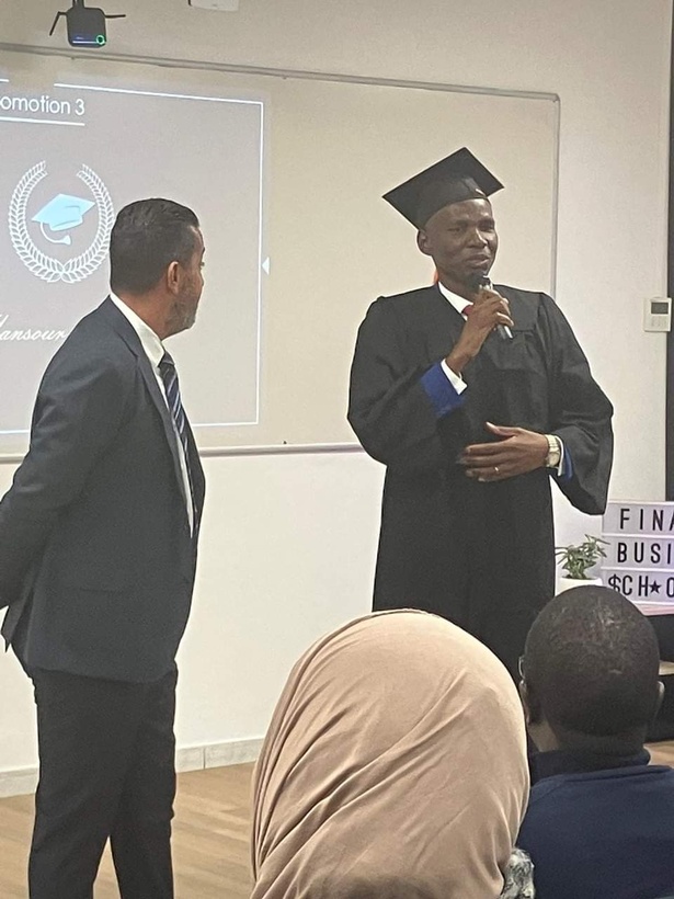 Thèse professionnelle : Mansour Ndiaye décroche un MBA en finance islamique et dédie sa thèse aux exploitations familiales sénégalaises Thèse professionnelle : Mansour Ndiaye décroche un MBA en finance islamique et dédie sa thèse aux exploitations familiales sénégalaises