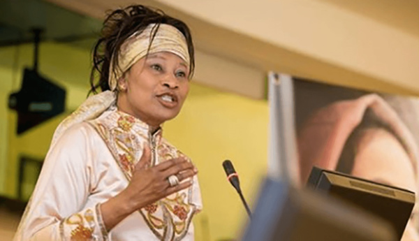 Aïssata Tall Sall, nouvelle cheffe de l’opposition (Le Monde) Aïssata Tall Sall, nouvelle cheffe de l’opposition (Le Monde)