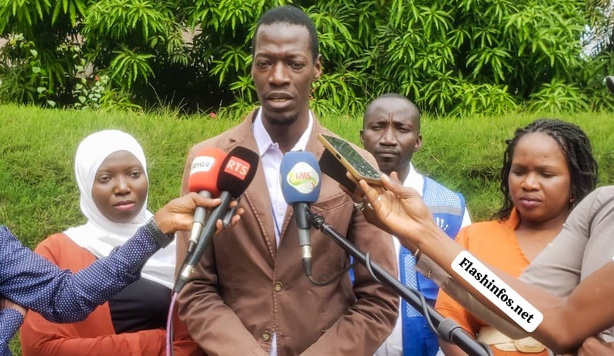 En Casamance, DECLIC célèbre la journée internationale des volontaires et honore l’engagement citoyen En Casamance, DECLIC célèbre la journée internationale des volontaires et honore l’engagement citoyen