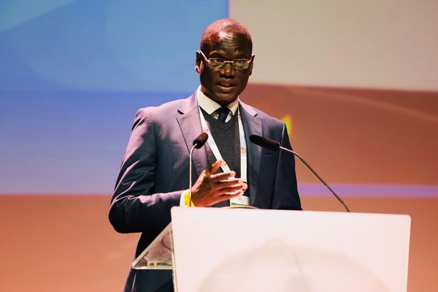 Crise  universitaire : Le ministre Abdourahmane Diouf engage des réformes pour apaiser les tensions Crise  universitaire : Le ministre Abdourahmane Diouf engage des réformes pour apaiser les tensions