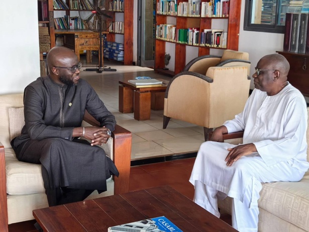 Sénégal, le nouveau président de l’Assemblée nationale, El Malick NDIAYE, rencontre ses prédécesseurs Sénégal, le nouveau président de l’Assemblée nationale, El Malick NDIAYE, rencontre ses prédécesseurs