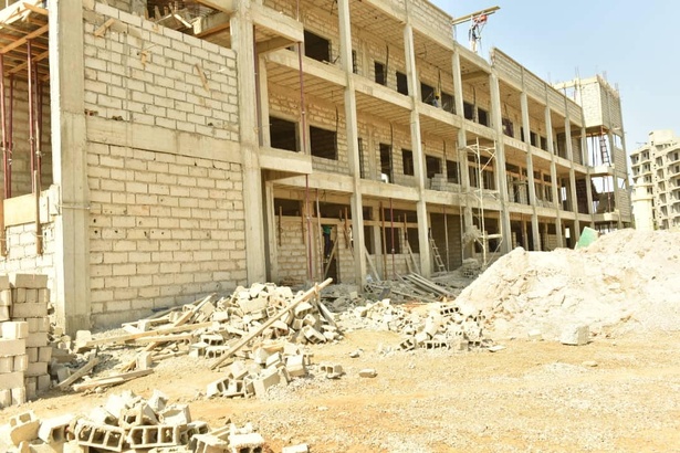 Lycée scientifique : Barthélémy Dias annonce une livraison imminente Lycée scientifique : Barthélémy Dias annonce une livraison imminente