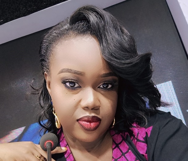 Aïda Niang, adjointe au maire de Dakar, attaque le préfet et qualifie Ngagne Demba Touré de fuyard. Aïda Niang, adjointe au maire de Dakar, attaque le préfet et qualifie Ngagne Demba Touré de fuyard.