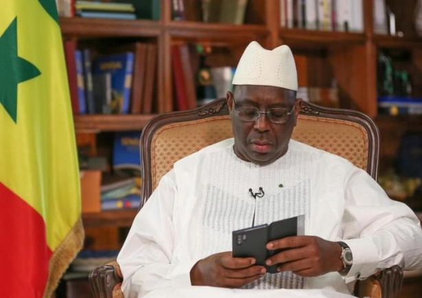 "On ne peut pas diriger un parti avec WhatsApp" : Bocar Diongue tacle Macky Sall "On ne peut pas diriger un parti avec WhatsApp" : Bocar Diongue tacle Macky Sall