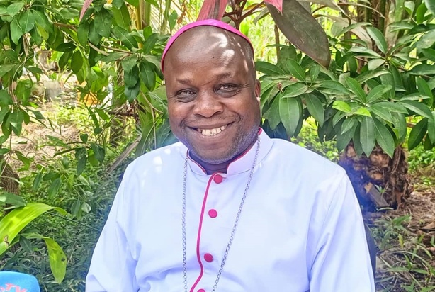 Ziguinchor : Message de Noël 2024 de Mgr Jean Baptiste Valter MANGA – Un appel à «l’espérance, à la réconciliation et à la miséricorde» Ziguinchor : Message de Noël 2024 de Mgr Jean Baptiste Valter MANGA – Un appel à «l’espérance, à la réconciliation et à la miséricorde»