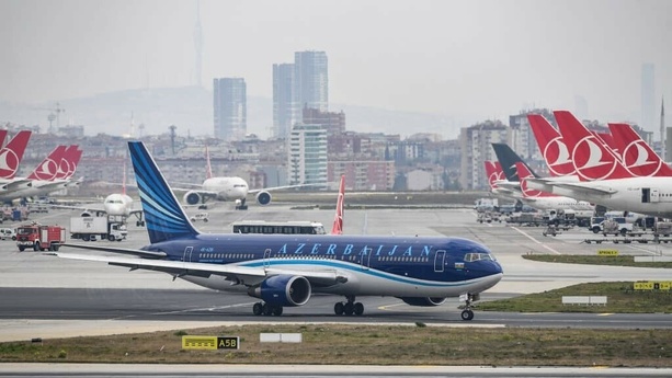 Kazakhstan : crash d’un avion d’Azerbaijan Airlines, 53 morts et 25 survivants Kazakhstan : crash d’un avion d’Azerbaijan Airlines, 53 morts et 25 survivants