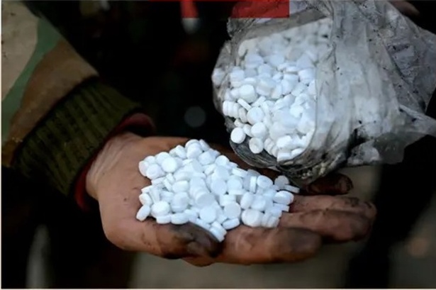 Syrie : les autorités annoncent la destruction d’un million de pilules de captagon Syrie : les autorités annoncent la destruction d’un million de pilules de captagon