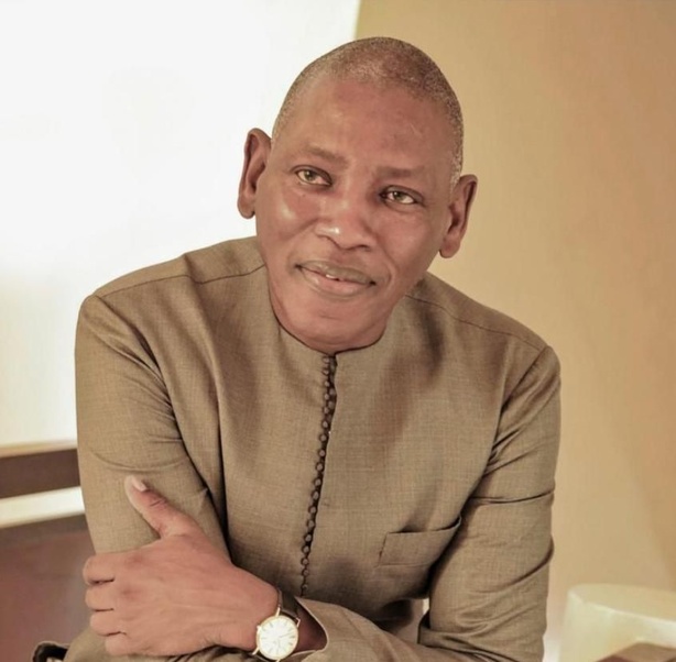 Ousmane Sonko :Le Colibri qui Réveille la Dignité Humaine pour Transformer le Sénégal (Par Mabingue Ngom) Ousmane Sonko :Le Colibri qui Réveille la Dignité Humaine pour Transformer le Sénégal (Par Mabingue Ngom)