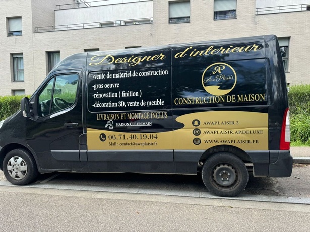 Awa Traoré : Une femme dynamique et une entrepreneure accomplie Awa Traoré : Une femme dynamique et une entrepreneure accomplie