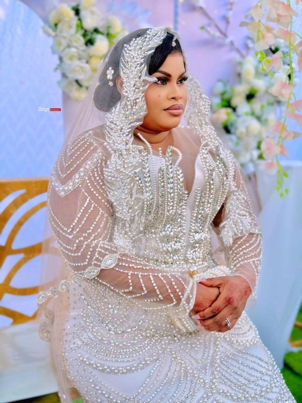 La journaliste Houleye Mane devient Madame Badji La journaliste Houleye Mane devient Madame Badji