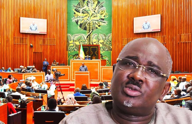 Affaire des 125 milliards FCFA : Farba Ngom convoqué par la commission ad hoc Affaire des 125 milliards FCFA : Farba Ngom convoqué par la commission ad hoc