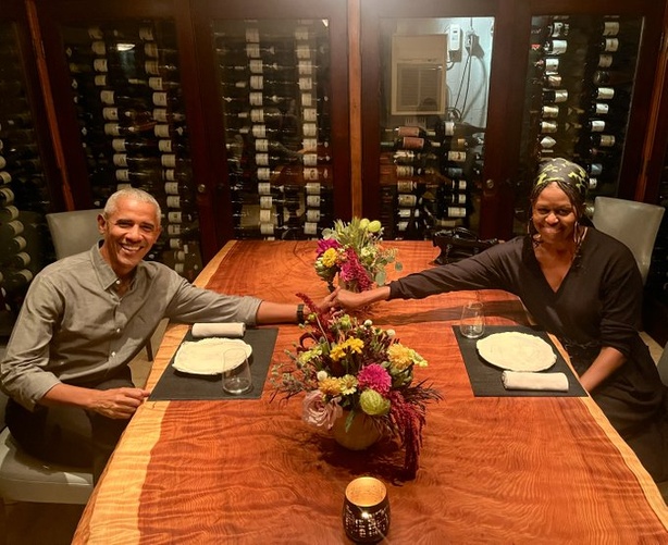 Barack et Michelle Obama : Retour sur les rumeurs de divorce et leur réponse en image Barack et Michelle Obama : Retour sur les rumeurs de divorce et leur réponse en image