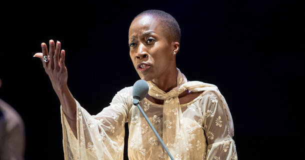 La chanteuse malienne Rokia Traoré quitte la prison de Bruxelles La chanteuse malienne Rokia Traoré quitte la prison de Bruxelles