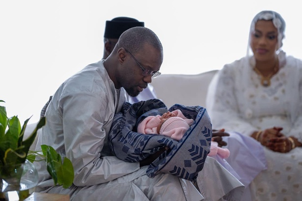 Ousmane Sonko : « Je remercie du fond du cœur son Excellence, mon frère et ami Bassirou Diomaye Diakhar FAYE » Ousmane Sonko : « Je remercie du fond du cœur son Excellence, mon frère et ami Bassirou Diomaye Diakhar FAYE »