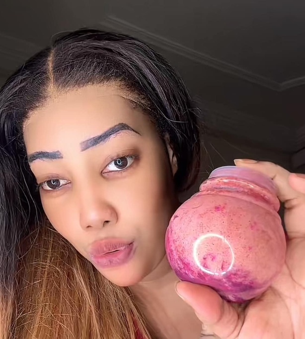 Boulettes pour fesses : Alima Sow et ses complices déférés pour trafic de produits dangereux Boulettes pour fesses : Alima Sow et ses complices déférés pour trafic de produits dangereux