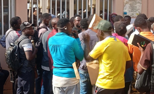 Sédhiou : Plus de 800 demandes traitées pour la migration circulaire vers l’Espagne Sédhiou : Plus de 800 demandes traitées pour la migration circulaire vers l’Espagne