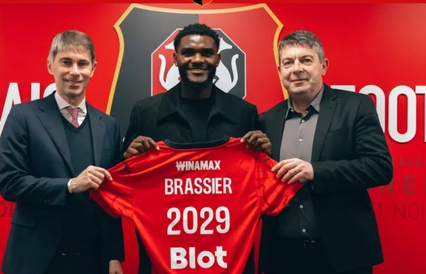 Lilian Brassier de retour : Un nouveau défi au Stade Rennais Lilian Brassier de retour : Un nouveau défi au Stade Rennais