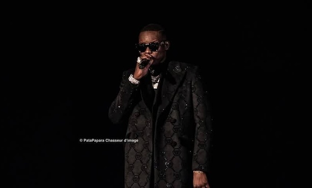 Sidiki Diabaté victime d’un braquage à Paris : 190 000 Euros volés pendant son concert Sidiki Diabaté victime d’un braquage à Paris : 190 000 Euros volés pendant son concert