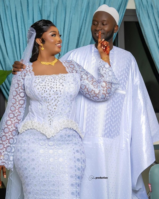 Officiel ! Oustaz Modou Fall et Awa Omar s’unissent Officiel ! Oustaz Modou Fall et Awa Omar s’unissent