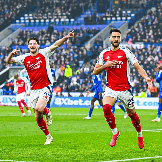 Premier League : Arsenal souffre mais s’impose face à Leicester (0-2) Premier League : Arsenal souffre mais s’impose face à Leicester (0-2)