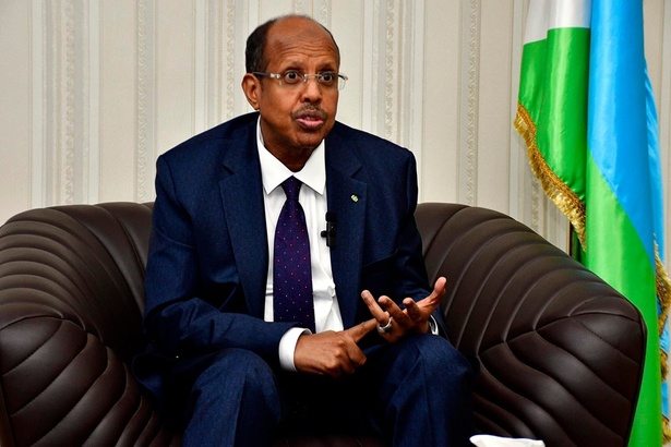 Union africaine : Mahamoud Ali Youssouf élu président de la Commission de l’UA Union africaine : Mahamoud Ali Youssouf élu président de la Commission de l’UA