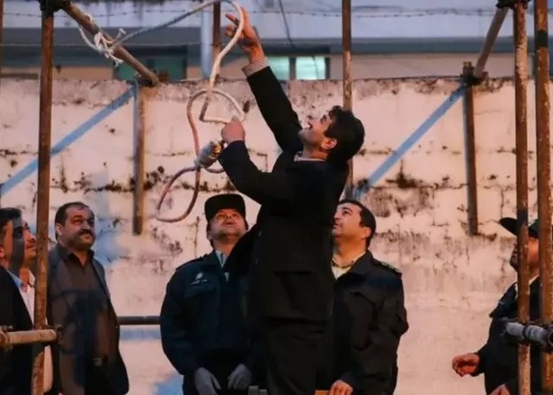 Peine de mort en Iran : 975 exécutions en 2024 Peine de mort en Iran : 975 exécutions en 2024