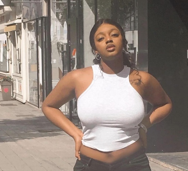 L'actrice Maty Rose charme ses fans avec des clichés inédits L'actrice Maty Rose charme ses fans avec des clichés inédits