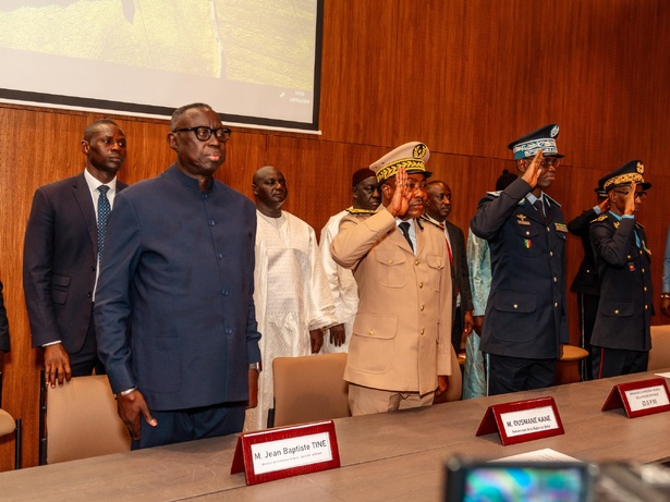 Suspension de la couverture sécuritaire de la lutte : Le ministre de l’Intérieur campe sur sa position Suspension de la couverture sécuritaire de la lutte : Le ministre de l’Intérieur campe sur sa position