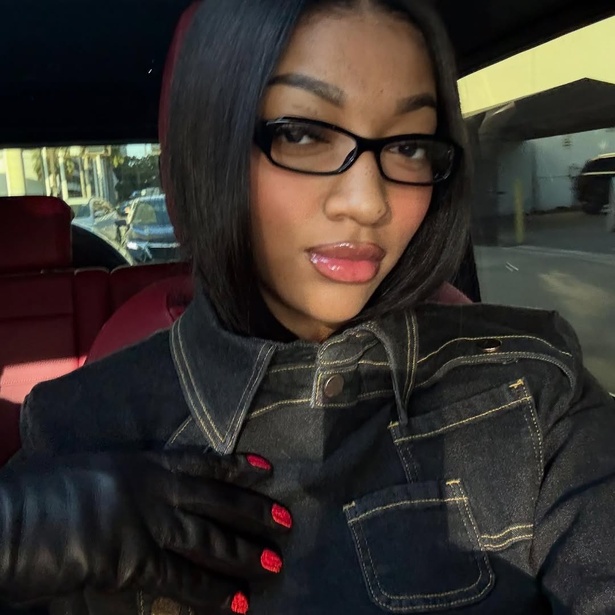 Angel Reese, star de la WNBA réplique : « Thim Slick, au cas où tu aurais besoin d’un peu d’inspiration nouvelle » Angel Reese, star de la WNBA réplique : « Thim Slick, au cas où tu aurais besoin d’un peu d’inspiration nouvelle »