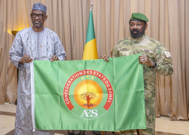 Mali : Assimi Goïta réaffirme son engagement pour la Confédération des États du Sahel Mali : Assimi Goïta réaffirme son engagement pour la Confédération des États du Sahel