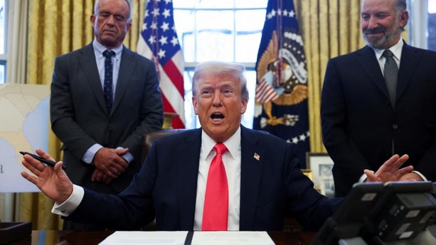 Polémique aux États-Unis : Trump propose un titre de séjour à cinq millions de dollars Polémique aux États-Unis : Trump propose un titre de séjour à cinq millions de dollars