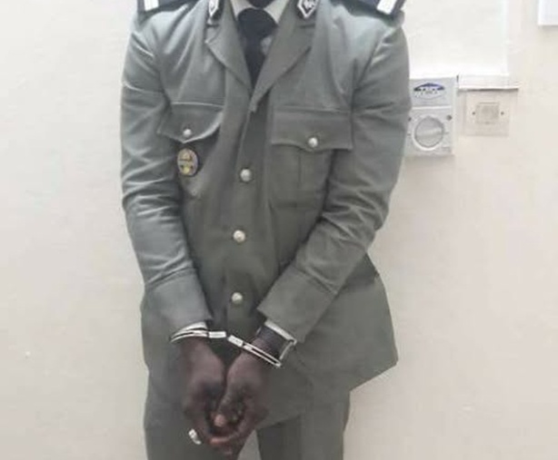 Douanes secouées : un agent interpellé pour trafic de drogue Douanes secouées : un agent interpellé pour trafic de drogue