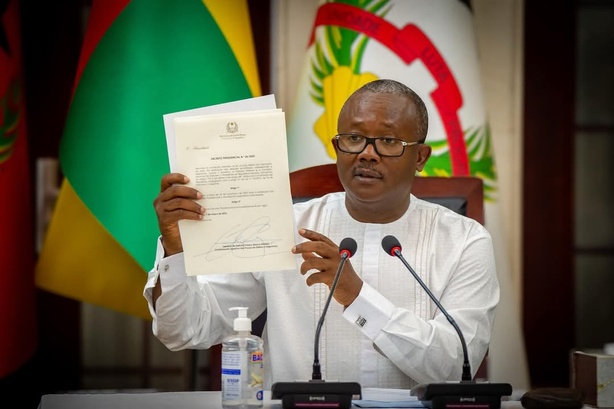 Guinée-Bissau : Umaro Sissoco Embalo fixe la nouvelle date des élections Guinée-Bissau : Umaro Sissoco Embalo fixe la nouvelle date des élections