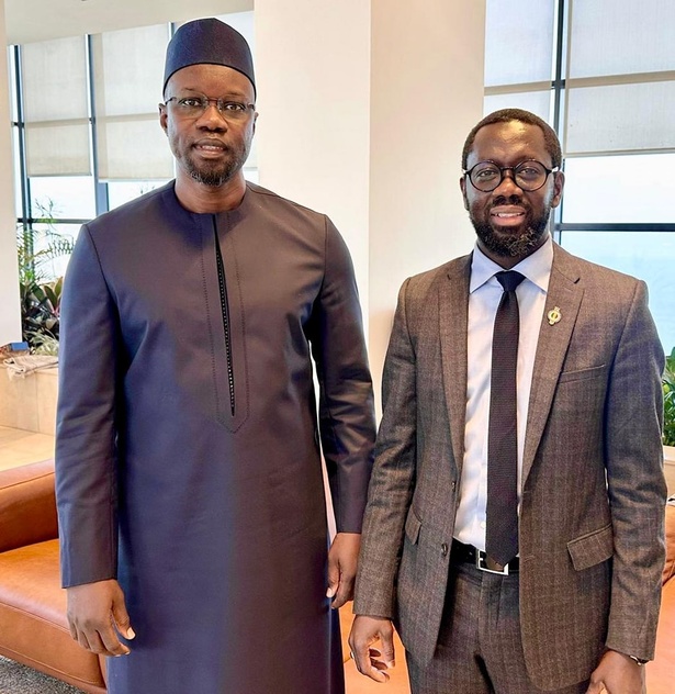 Après des tensions post-législatives, le dialogue s’ouvre entre le PUR et le PASTF Après des tensions post-législatives, le dialogue s’ouvre entre le PUR et le PASTF