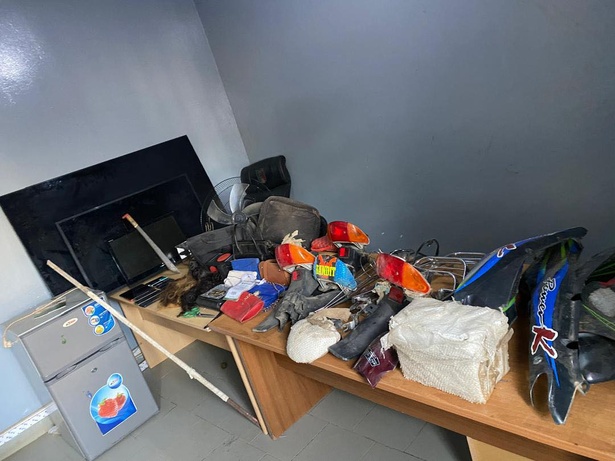 Thiès : Trois cambrioleurs arrêtés avec un important butin Thiès : Trois cambrioleurs arrêtés avec un important butin