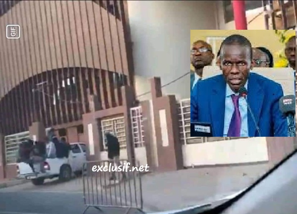 Affaire des nervis : Waly Diouf Bodian plaide pour la dissolution de l’APR après l’amnistie Affaire des nervis : Waly Diouf Bodian plaide pour la dissolution de l’APR après l’amnistie