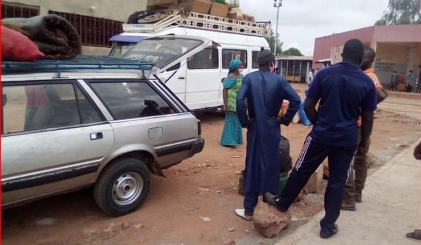 Gare routière de Kolda : un homme décède dans un véhicule de « 07 places » Gare routière de Kolda : un homme décède dans un véhicule de « 07 places »