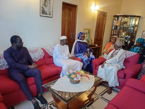 Ousmane Sonko chez Mamadou Lamine Diallo Ousmane Sonko chez Mamadou Lamine Diallo