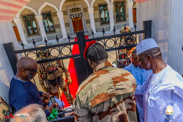 Inauguration de la Mosquée Recep Tayyip Erdogan : Un symbole de la coopération Guinée-Turquie Inauguration de la Mosquée Recep Tayyip Erdogan : Un symbole de la coopération Guinée-Turquie