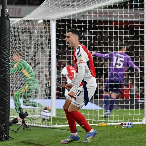 Premier League : Arsenal bat Fulham et met la pression sur Liverpool Premier League : Arsenal bat Fulham et met la pression sur Liverpool