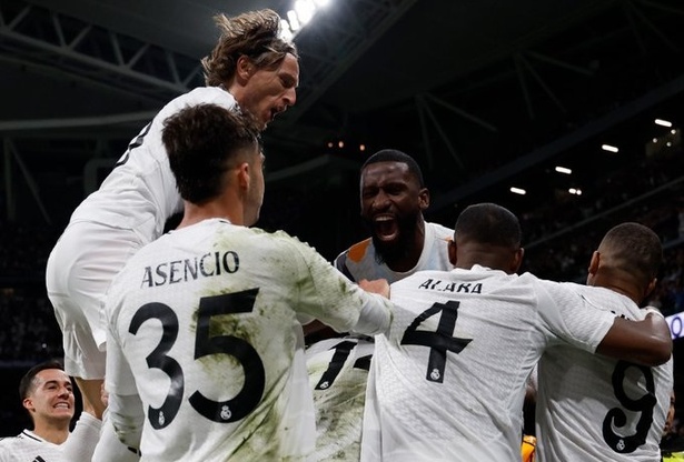 Le Real Madrid renverse la Real Sociedad et file en finale de la Copa del Rey Le Real Madrid renverse la Real Sociedad et file en finale de la Copa del Rey