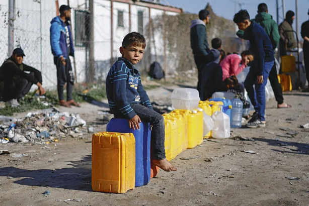 Gaza: 322 enfants tués depuis la reprise des bombardements israéliens (Unicef) Gaza: 322 enfants tués depuis la reprise des bombardements israéliens (Unicef)